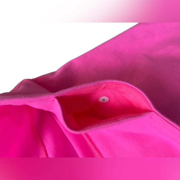 Lululemon Pink Cropped Leggings Pants  Size 6 - Picture 3 of 8